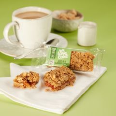 205220C Gluten Free Apple Crumble Slice (We Love Cake)