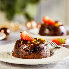 309179C Individual Christmas Puddings (Matthew Walker)