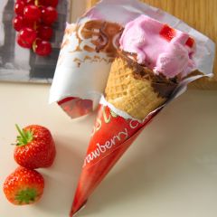 205492C Strawberry Ice Cream Cones (Cooldelight)