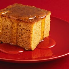 203472C Treacle Pudding with Syrup Sauce (Classic Desserts)
