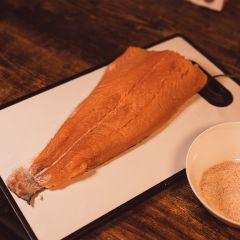FISH090 Hot Smoked Salmon Side