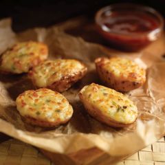 204794C Cheese & Chive Mini Skins (Bannisters' Farm)