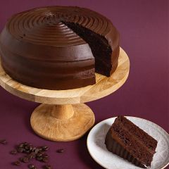205569C Chocolate Fudge Cake Sliced (Classic Desserts)