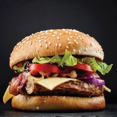 203916C Fully Cooked 6oz Beef Burgers (Big Al's)