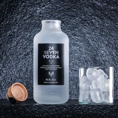 400765C 24Seven Vodka
