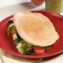 204563C Wholemeal Pitta Bread (Baked Earth)
