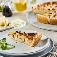 Balsamic Onion & Cheddar Cheese Quiche (Chefs Selections)