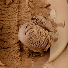 204727C Double Chocolate Ice Cream (Cream o' Galloway) Napoli