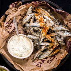 205813C Whitebait (Paramount)