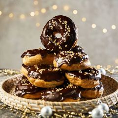 Chocolate & Hazelnut Chouxnut (Chefs Selections)