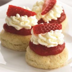 203310C Strawberry & Cream Scones (Frank Dale)