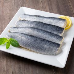 FISH073 Boned Herrings