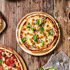206080C Thin & Crispy Pizza Crusts 7" (Pizza Plus)