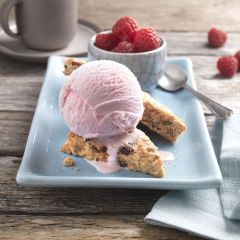 205833C Strawberry Ice Cream (Chefs' Selections)