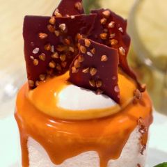 205586C Salted Caramel Ice Cream Cheesecake with Buckwheat (Vanier)