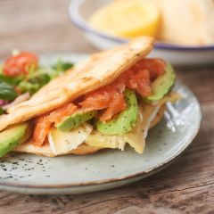 206097C Large Folded Naan Flatbread (Baked Earth)