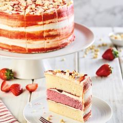 Strawberry Sundae Cake (Chefs Selections)