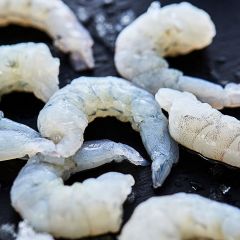 205819C Raw Peeled Deveined Jumbo King Prawns (13/15)