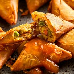 200908C Vegetable Samosas (Daloon)