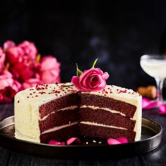 205730C Classic Red Velvet Cake (Chefs Selections)
