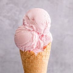 205328C Regular Strawberry Ice Cream (English Lakes)