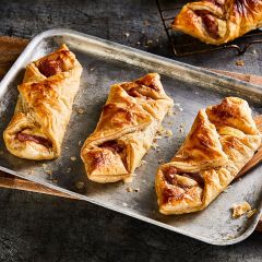 205751C Bacon & Cheese Bites (Proper Cornish)