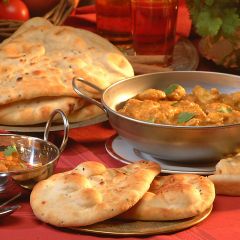 203447C Mini Tear Drop Naan Bread (Baked Earth)