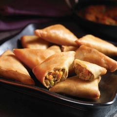 201033C Mini Vegetable Samosas (Daloon)