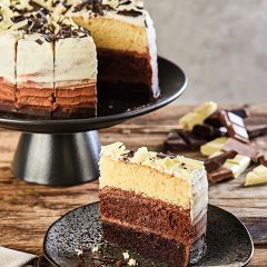 Triple Chocolate Cake (Chefs Selections)